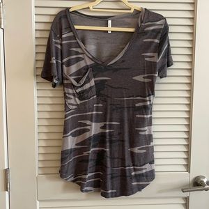Z Supply camo pocket tee